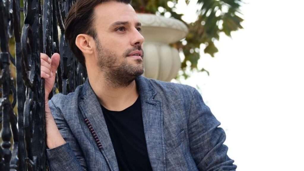Salih Bademci Boy Kilo Yaş, Kimdir?