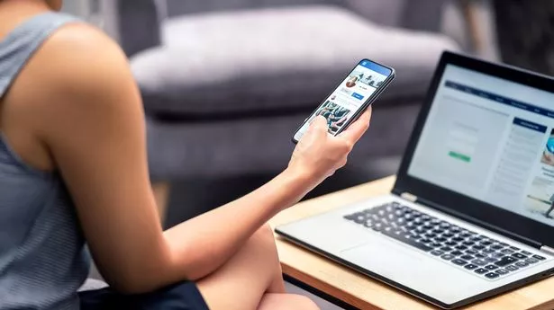 Facebookta İzlenen Videolar Nerede?
