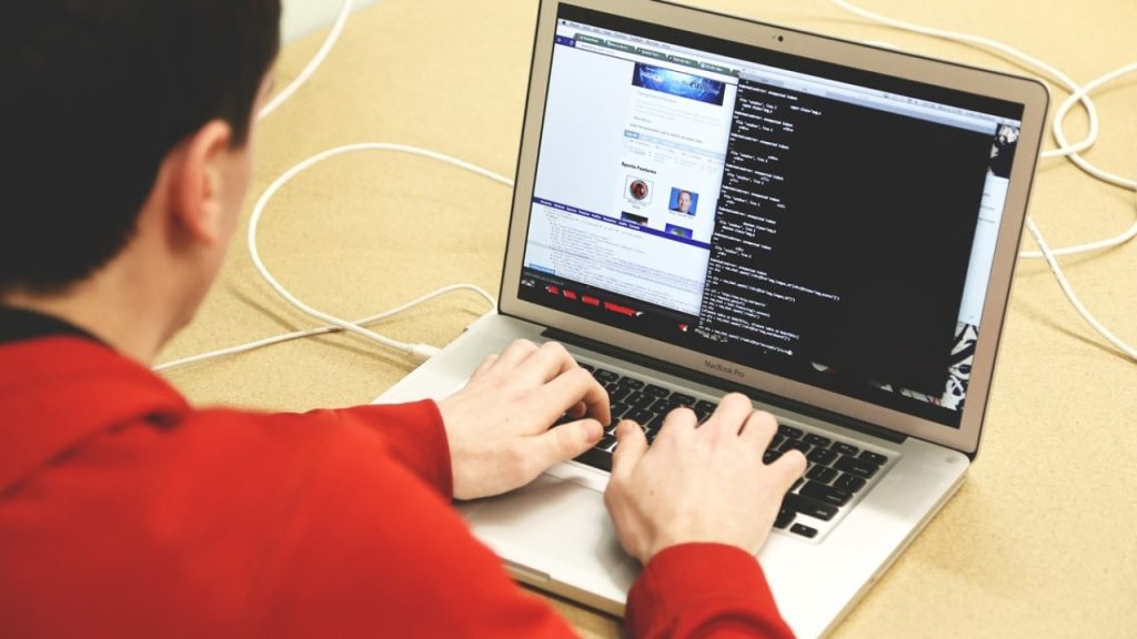 Macbook Çalındı Ne Yapmalıyım?