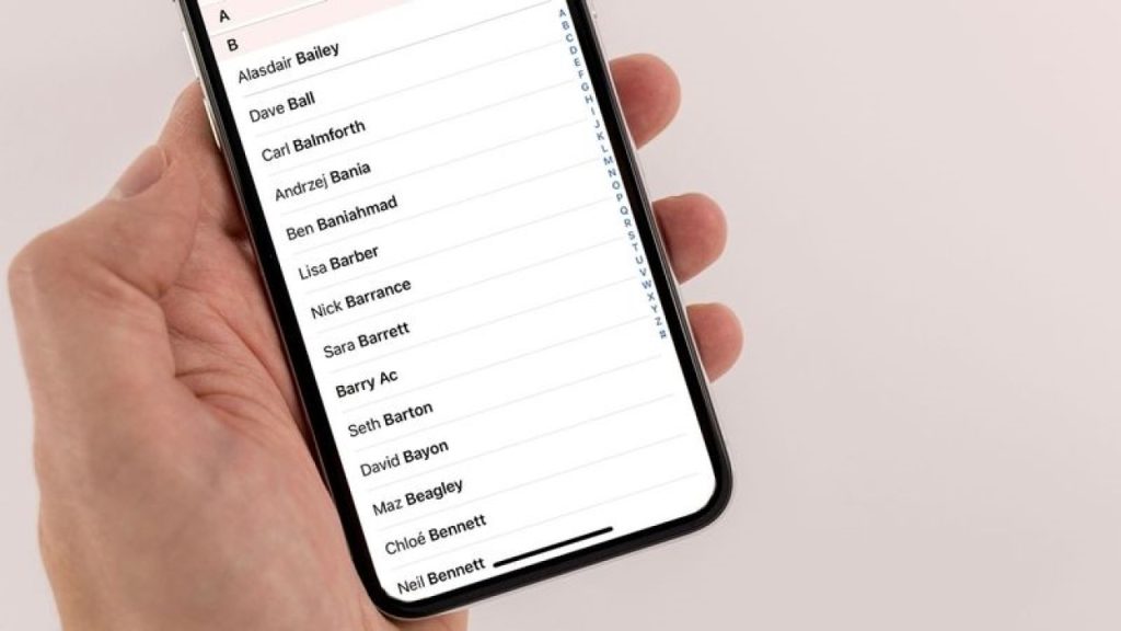 Apple iPhone’da Kişilerin Sıralama Düzeni Nasıl Değiştirilir?