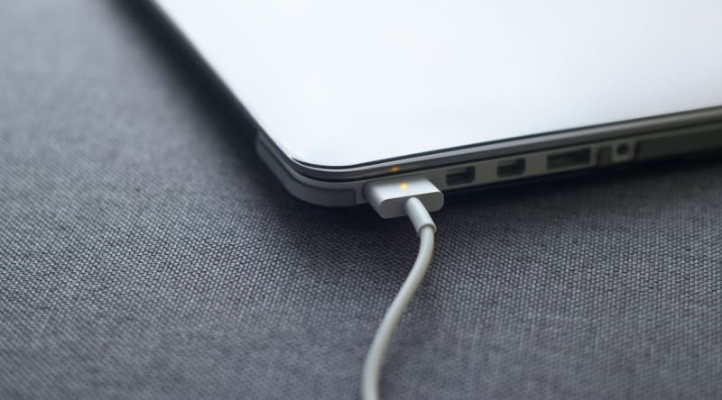 Laptop Pil Ömrü Nasıl Korunur?